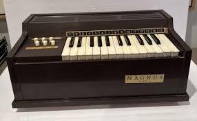 Organ Magnus Electric Chord Model 300 USA Brown Tested And ...
