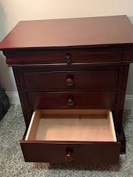 Major DEAL! Versaille Cherry wood 4 piece bedroom set plus free queen mattress if wanted. | Raynham and Bridgewater Hub | Facebook