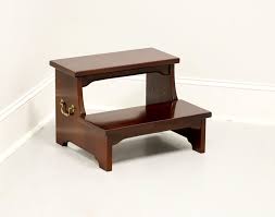 LINK-TAYLOR Heirloom Solid Mahogany Chippendale Bed Steps at ...