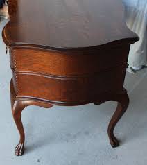 Bargain John's Antiques | Antique Quarter sawn Oak Stylish Desk - Claw Feet - Unique Turtle Top Design - Bargain John's Antiques