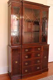 Mahogany China Cabinet | EstateSales.org