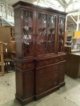 Sold at Auction: Vintage Saginaw Furniture mahogany ...
