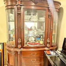 China Cabinet Beautiful Piece In Mint Condition for Sale in Homestead, FL - OfferUp