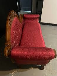 Swan Sofa? : r/Antiques