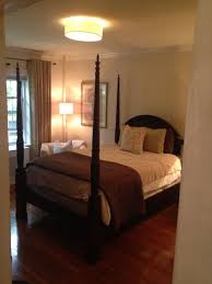 Bombay Company Four Poster Bed for Sale in West Hempstead, NY - OfferUp