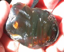 Gorgeous Deep Green AMBER Fossil Gemstone Large 27 grams ...