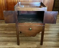 Antique Wood Commode Chamber Pot NightStand Bedside End Table Potty Chair Cabinet 21” x 21” x 31” | EstateSales.org