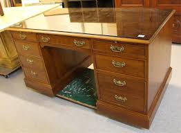 Lot - STICKLEY FLAT-TOP DESK