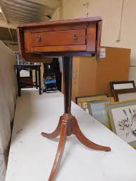 Sold at Auction: BOMBAY COMPANY REPRODUCTION DROP LEAF SIDE ...