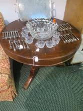 Sold at Auction: Antique Early 19th Century Mahogany 40" Round Table: