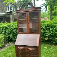 Antique Mahogany Secretary Desk – Resident | Leaf
