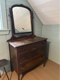 Bureau with mirror