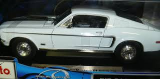 1/18, 1968 Ford Mustang GT Cobra jet , white , in the box ...