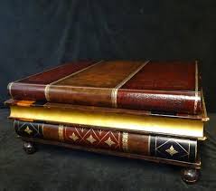 MAITLAND SMITH "BOOK STACK" COFFEE TABLE 16.5"H 36"W in United States