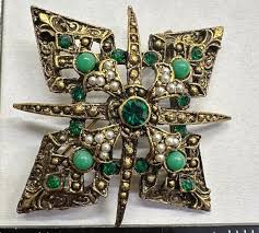 Maltese Cross Green Rhinestone & Seed Pearls Vintage Pin ...