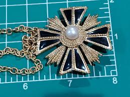 Vintage Monet Art Deco Maltese Cross Double Brooches Black Gold | eBay