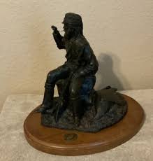 NATIONAL WILD TURKEY Federation Bronze Frontierman ...