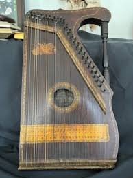 ANTIQUE MANDOLIN GUITAR HARP "THE HOME EDUCATIONAL CO." 21 ...