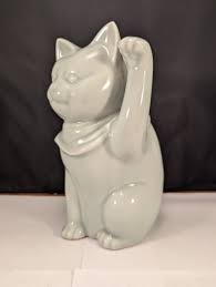 Japanese Porcelain Celadon Maneki Neko Lucky Cat Japan 8 3/4" | eBay