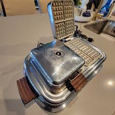 Dominion Waffle Maker | eBay
