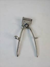 Vintage Racine Wisconsin "Ace" by O.M. MFG Co Hair Beard Clipper Model No 000 | eBay