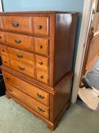 Yorktown Flanders furniture maple dresser set from 1960s for ...