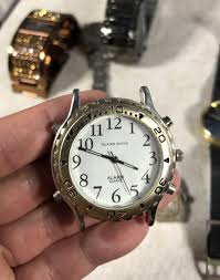 Mix Lot of 7 Vintage To Now Watches Untested For Parts and ...