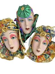 Set of 3 Vtg Mardi Gras Porcelain Ceramic Painted Wall ...