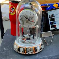 Marilyn Monroe | Other | Collectible Marilyn Monroe Clock ...