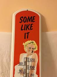 Vintage Marilyn Monroe "Some Like It Hot" 38 inches Classic ...