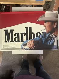 Collectable 1990 Self Framed Tin Marlboro Cigarettes ...