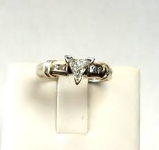 STUNNING! 14K WHITE GOLD 2/3ct DIAMOND TRILLION ENGAGEMENT RING LOCAL ESTATE PC. | eBay