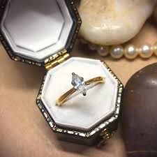 Vintage 18ct Gold Marquise Diamond Solitaire Engagement Ring - Etsy Israel