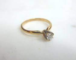 Womens 14K Yellow Gold Solitaire Diamond Engagement Ring ...