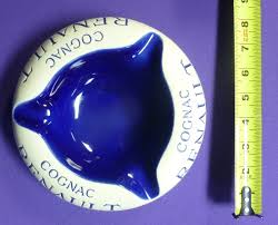 RENAULT COGNAC - LARGE CIGAR ASHTRAY - 7 1/2 INCHES ACROSS ...