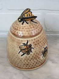 VINTAGE BEE BEES SKEP LIDDED HONEY POT VERY CUTE! | eBay