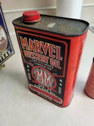 Vintage MARVEL MYSTERY OIL CAN Top Cylinder Lubrication 32 ...