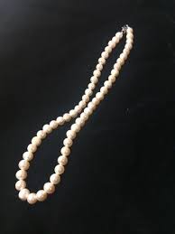 Gorgeous Pearl Strand - Etsy