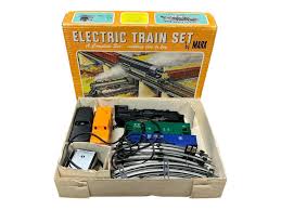 Sold at Auction: Vintage Marx Electric Train Set
