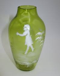 VINTAGE MARY GREGORY LIGHT GREEN GLASS SMALL VASES PAIR (3.5 ...