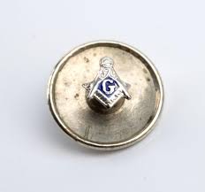 At Auction: Lot of 3 small brooches