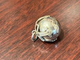 Vtg. Sterling Silver Cross Orb Pendant / FOB 11.8 Gr. Made ...