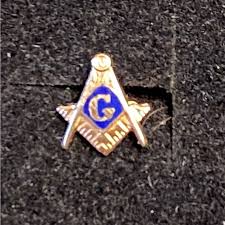 RARE 14kt Masonic tie pin