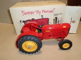 Massey Harris 101 1/16 toy tractor 1990 summer toy festival ...
