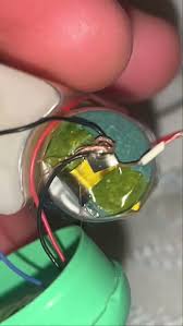 How To Charge a Elf Bar without a charger (fast and easy ) - YouTube