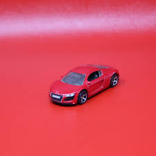 2011 Matchbox #13 Audi R8 (2007) Metalflake Red MBX ...