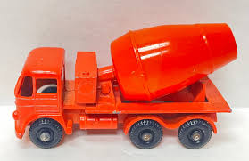 Lesney Matchbox 1961 Regular Wheels #26 Foden Cement Mixer ...