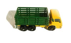 🏁 Matchbox Vintage Lesney 1967 Dodge Stake Truck Number 4 ...