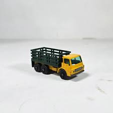 Vintage 1960s Lesney Matchbox #4 Stake Truck