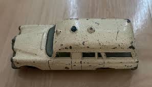 Vintage Matchbox Mercendes Benz Binz Ambulance No 3 by ...